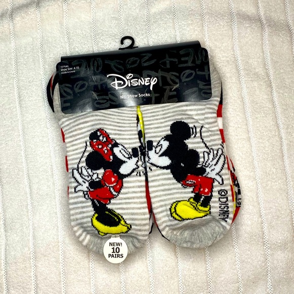 Disney socks - Picture 1 of 2